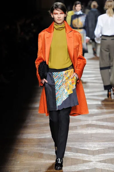 Look 20
